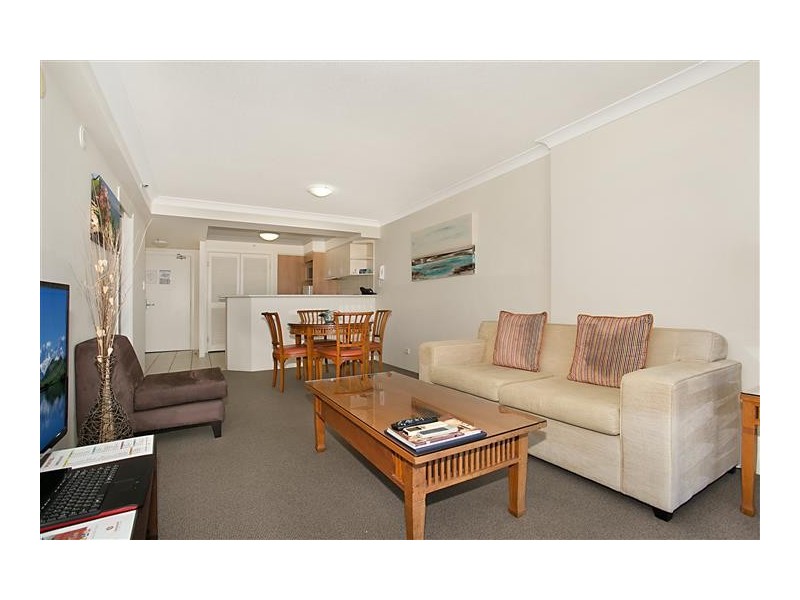 1104/2633 Gold Coast Highway, Broadbeach QLD 4218