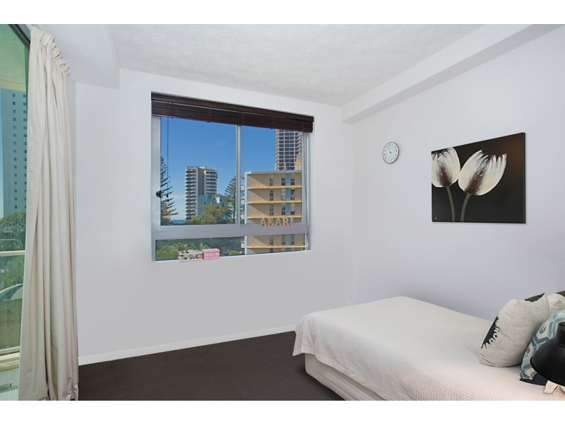 306/18 Fern Street, Surfers Paradise QLD 4217
