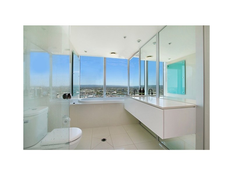 9 Hamilton Avenue, Surfers Paradise QLD 4217