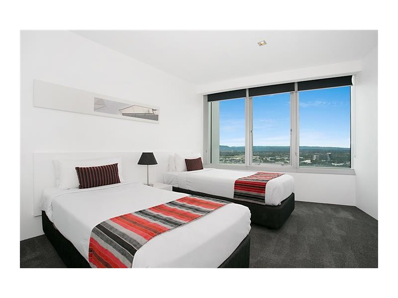 9 Hamilton Avenue, Surfers Paradise QLD 4217