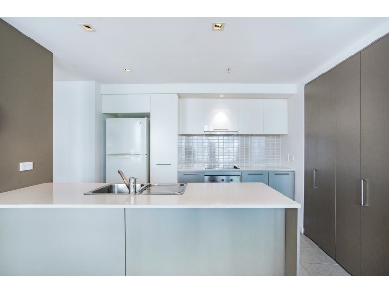 2204 ‘Artique’ 18 Enderley Avenue, Surfers Paradise QLD 4217