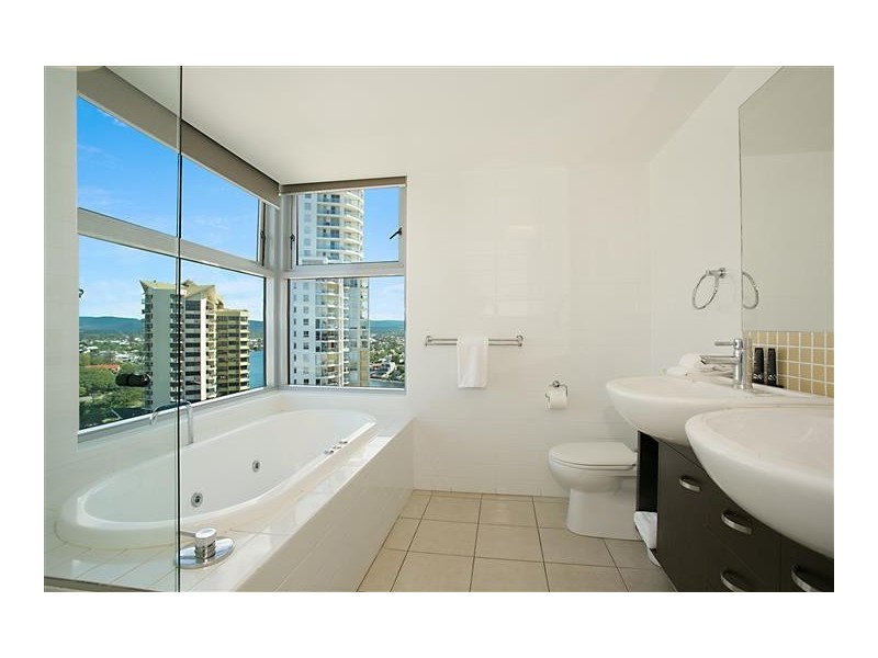 1108/18 Fern Street, Surfers Paradise QLD 4217