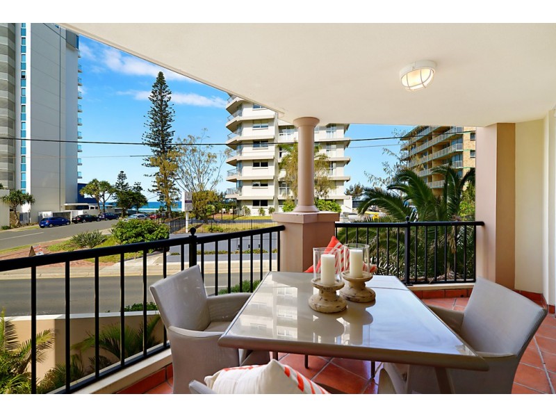 4 Northcliffe Terrace, Surfers Paradise QLD 4217