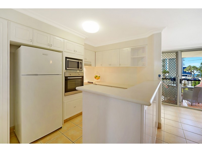 4 Northcliffe Terrace, Surfers Paradise QLD 4217