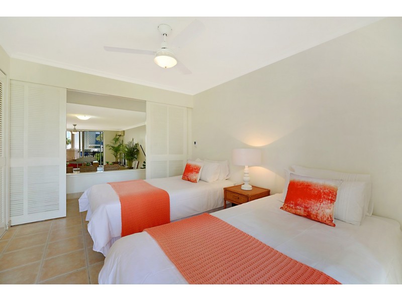 4 Northcliffe Terrace, Surfers Paradise QLD 4217