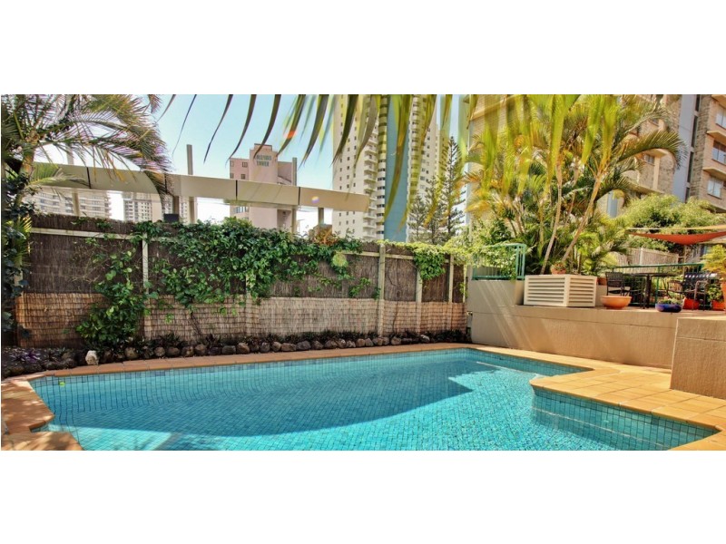 11/5 Old Burleigh Road, Surfers Paradise QLD 4217