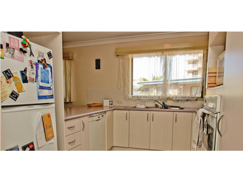 11/5 Old Burleigh Road, Surfers Paradise QLD 4217