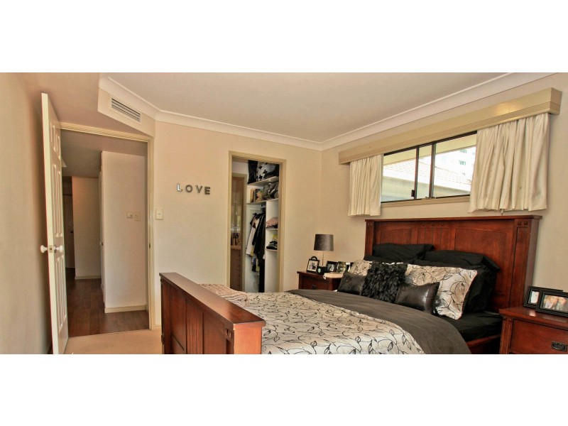 11/5 Old Burleigh Road, Surfers Paradise QLD 4217