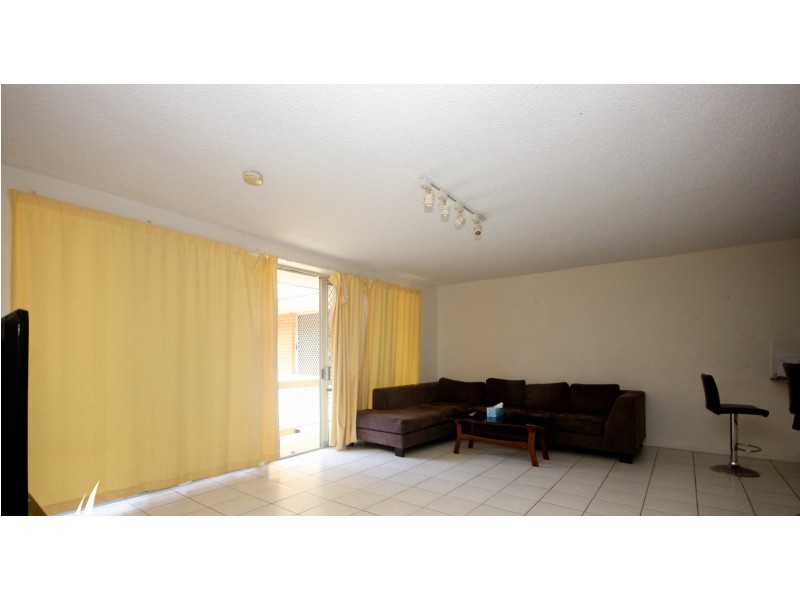 7-18/22 Tarcoola Cresent, Chevron Island QLD 4217