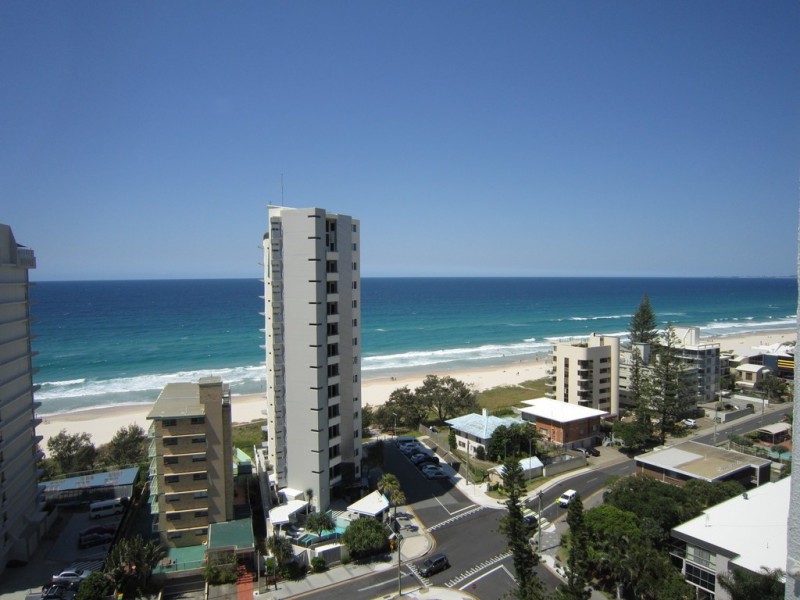 5 Enderley Avenue, Surfers Paradise QLD 4217