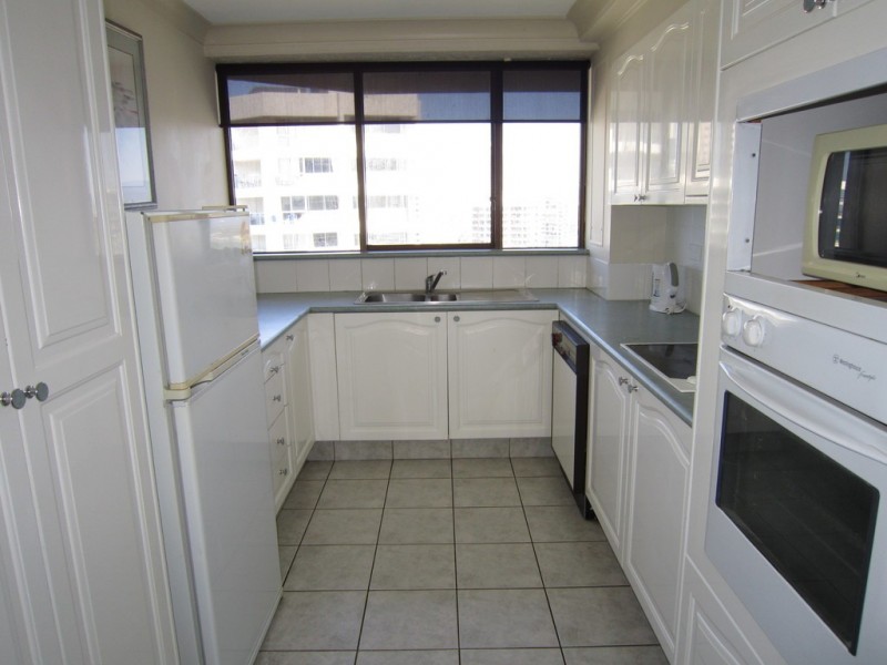 5 Enderley Avenue, Surfers Paradise QLD 4217