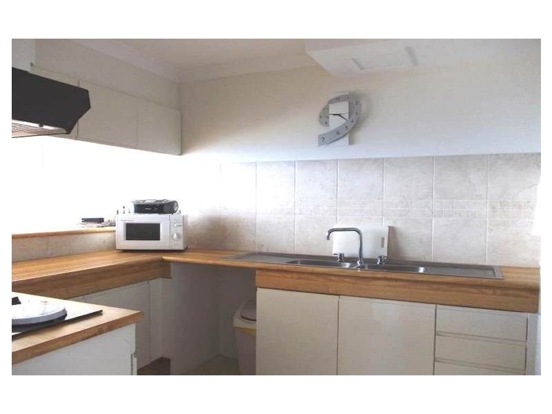 80 The Esplanade, Surfers Paradise QLD 4217
