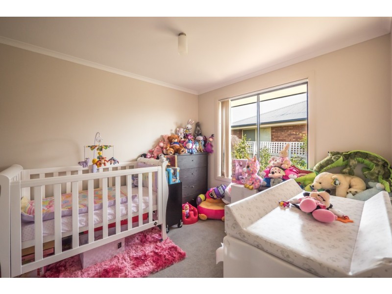 2/2 Roslyn Court, Brighton TAS 7030