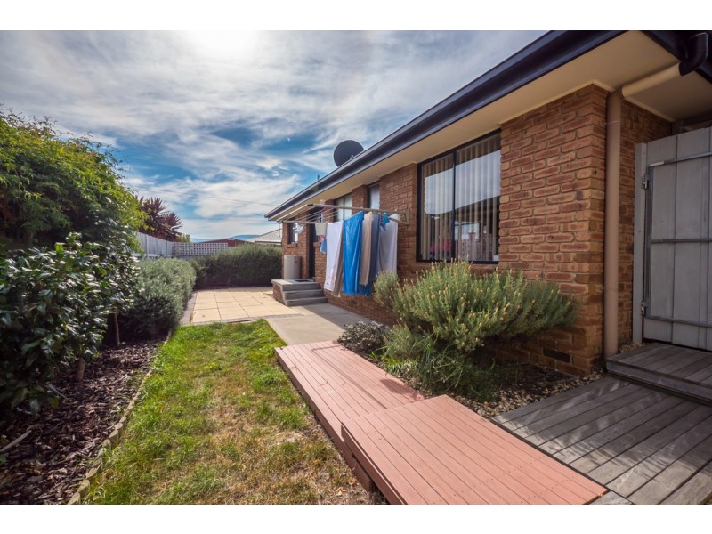2/2 Roslyn Court, Brighton TAS 7030