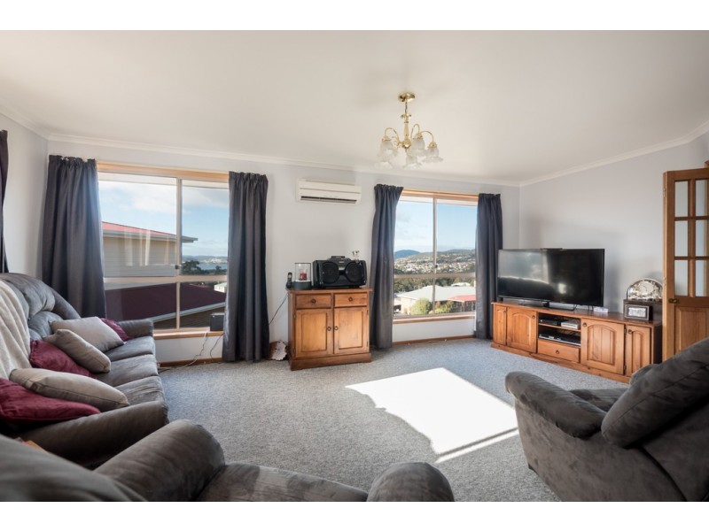 16 Rosanna Court, Claremont TAS 7011