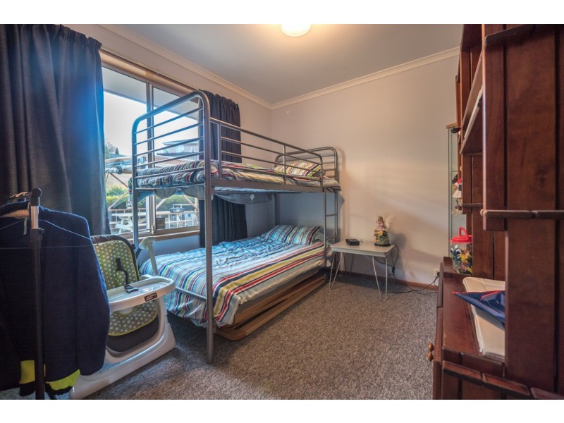 16 Rosanna Court, Claremont TAS 7011