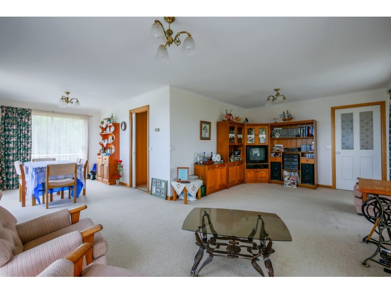 1 Beaujolais Court, Berriedale TAS 7011