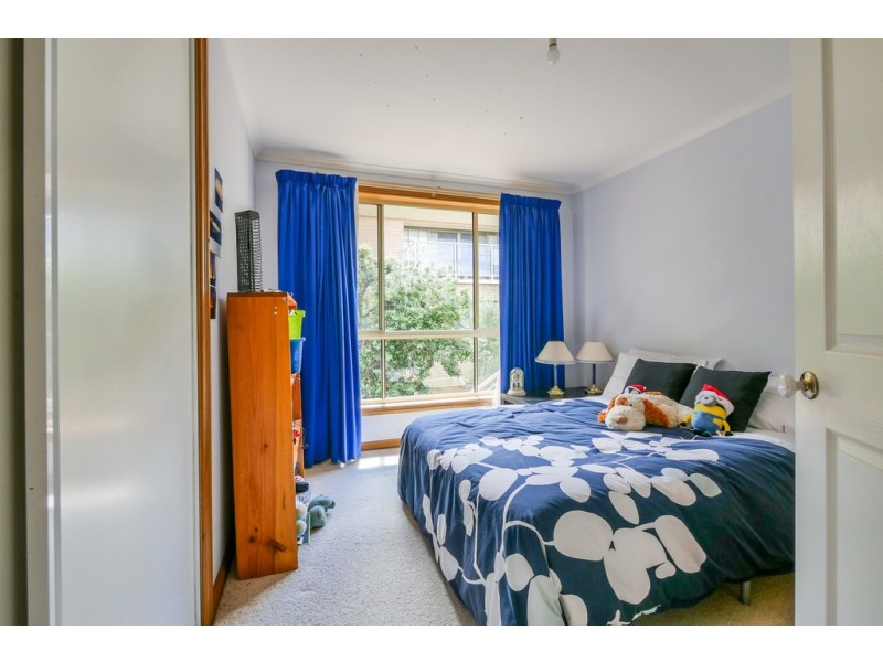 1 Beaujolais Court, Berriedale TAS 7011