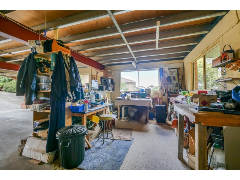 1 Beaujolais Court, Berriedale TAS 7011