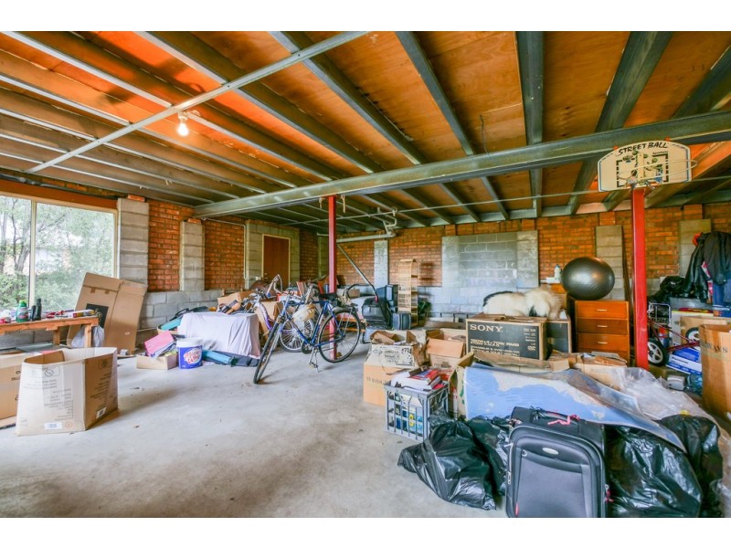 1 Beaujolais Court, Berriedale TAS 7011