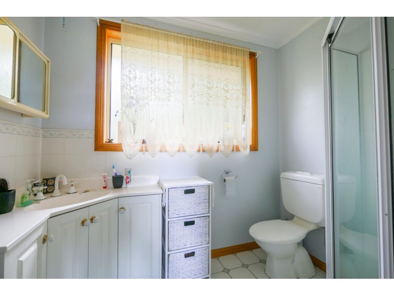 1 Beaujolais Court, Berriedale TAS 7011