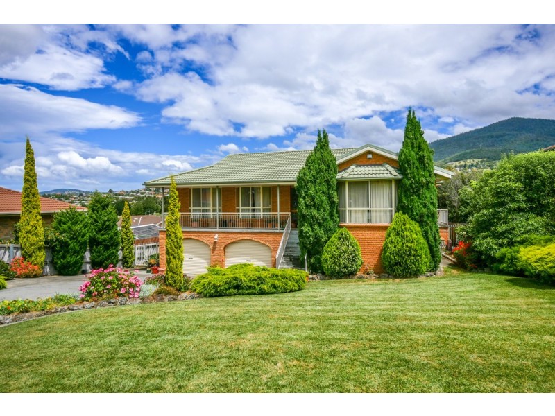 1 Beaujolais Court, Berriedale TAS 7011