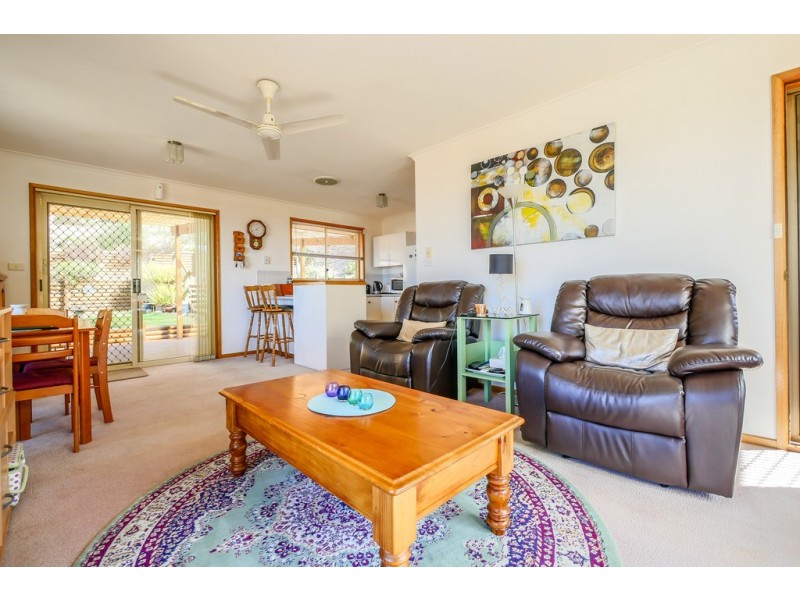 136 Pitcairn Street, Montrose TAS 7010