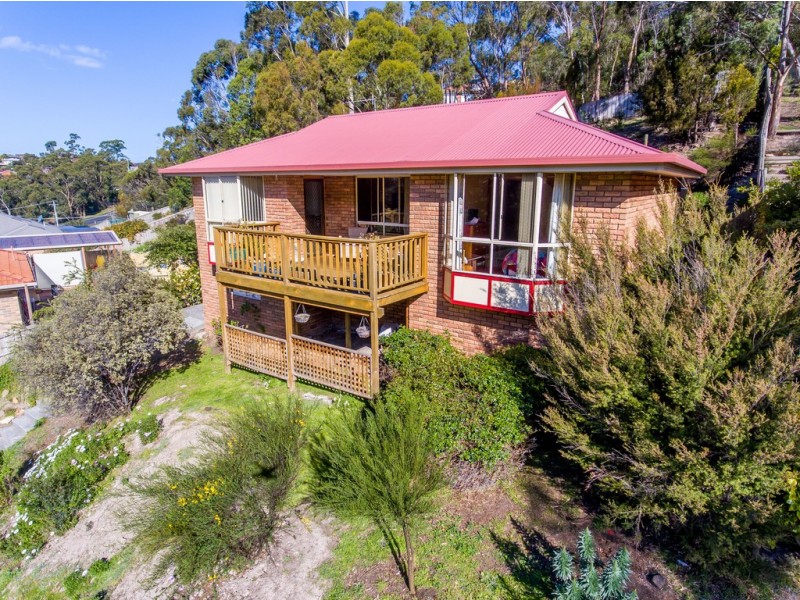 136 Pitcairn Street, Montrose TAS 7010