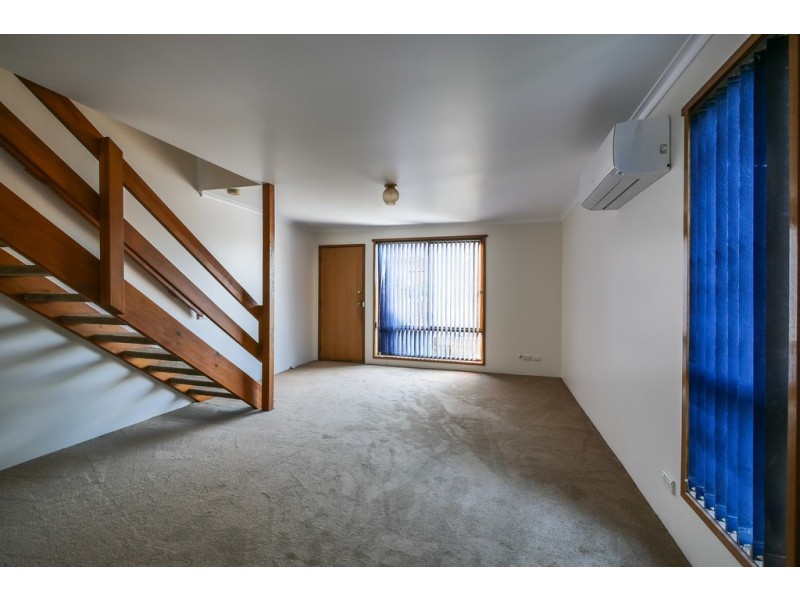 1/60 Central Avenue, Moonah TAS 7009