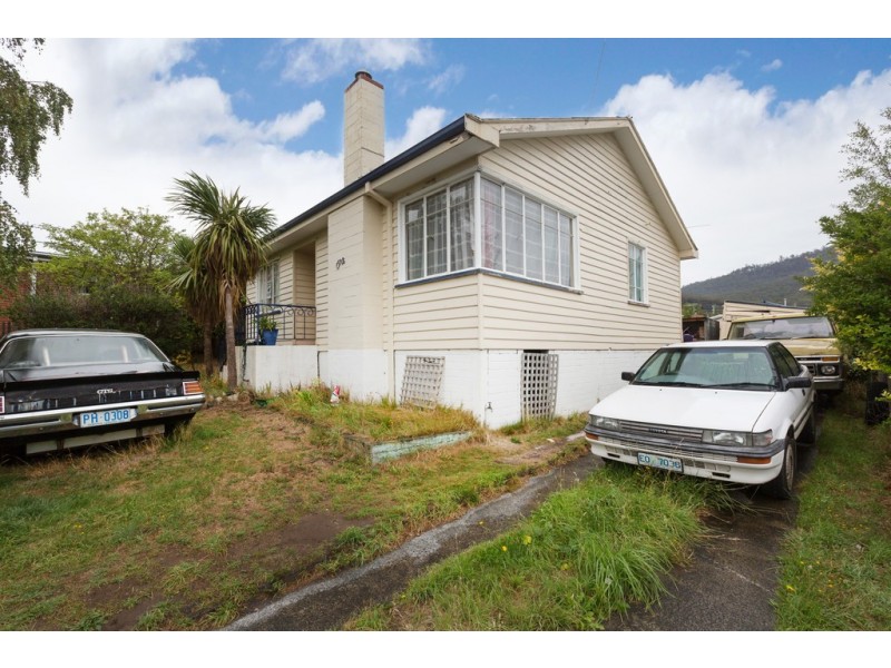 1 Beenak Street, Chigwell TAS 7011