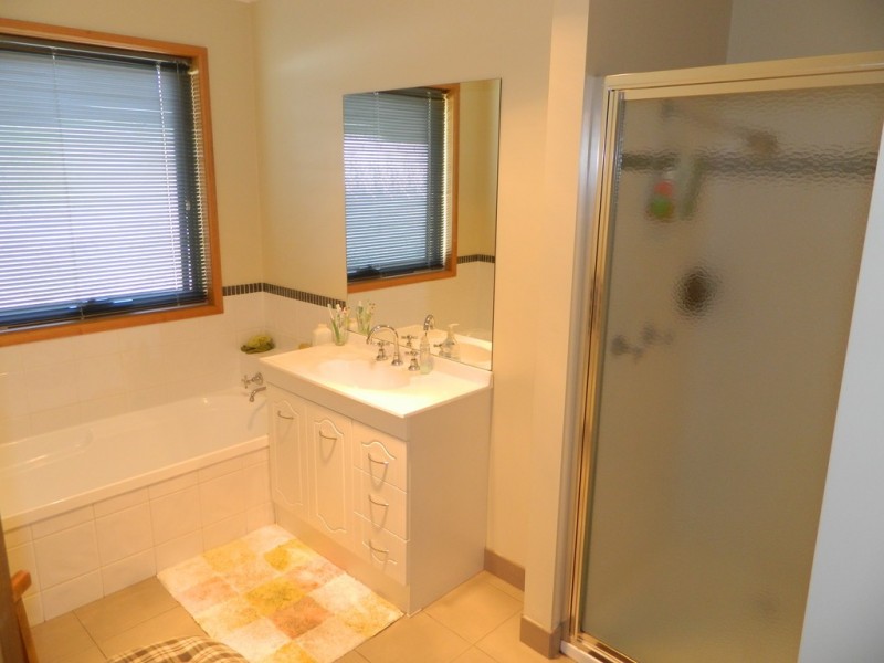 Unit A 8 Grey Street, New Norfolk TAS 7140