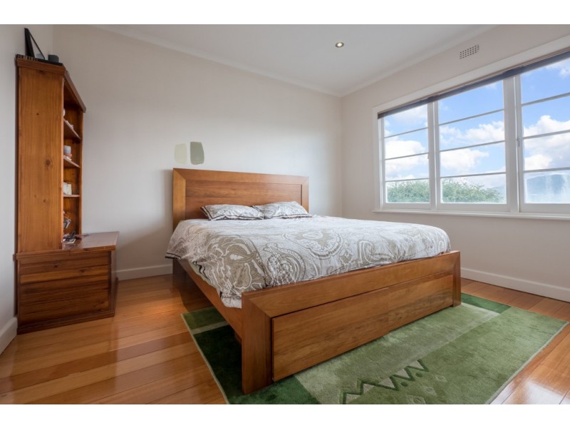 6 Milton Crescent, Moonah TAS 7009
