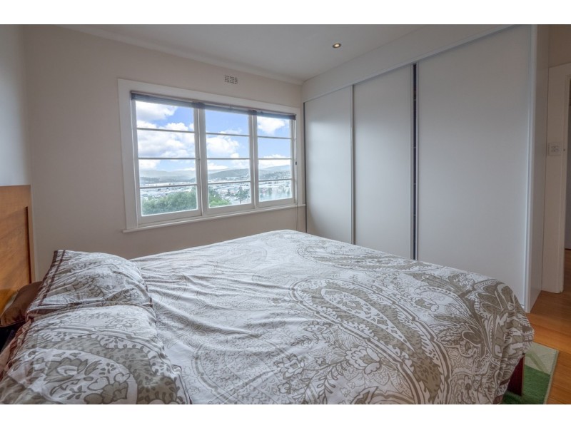 6 Milton Crescent, Moonah TAS 7009