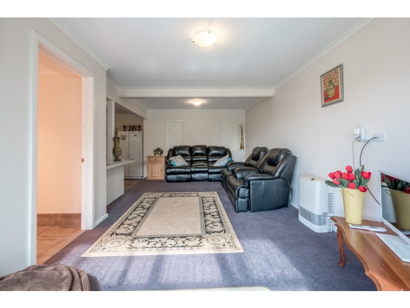 6 Milton Crescent, Moonah TAS 7009
