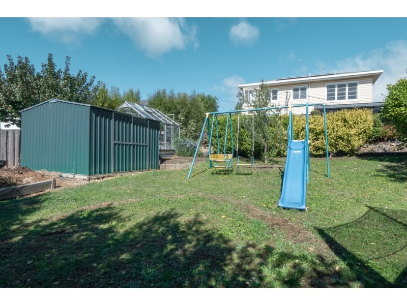 6 Milton Crescent, Moonah TAS 7009