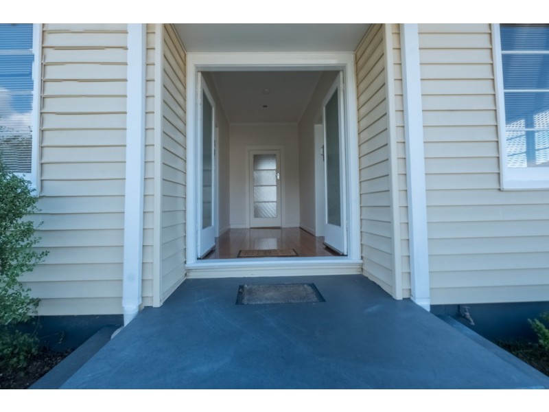 6 Milton Crescent, Moonah TAS 7009