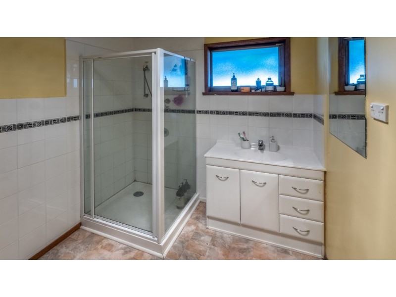 2/18 Illawarra Road, Glenorchy TAS 7010