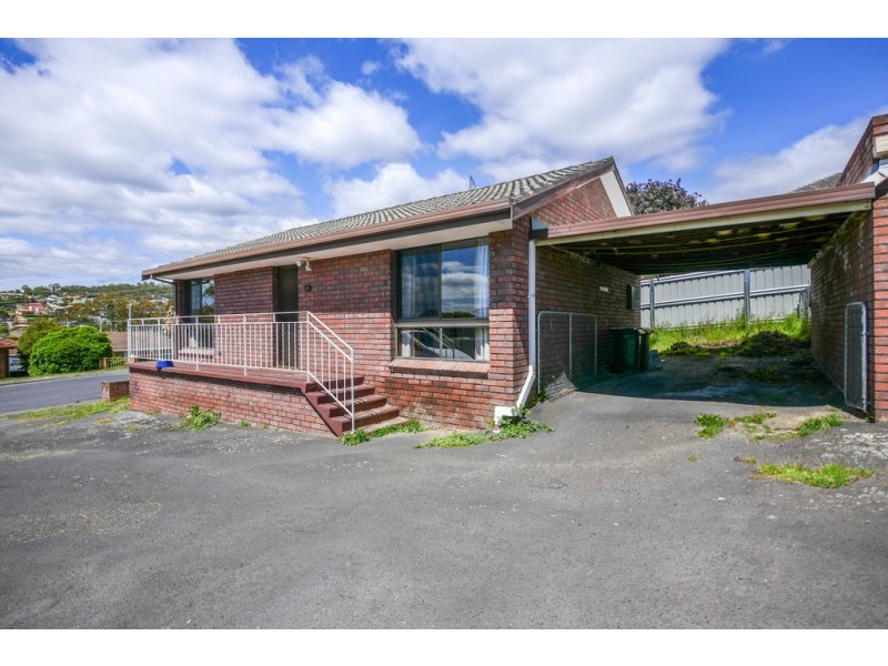 2/18 Illawarra Road, Glenorchy TAS 7010