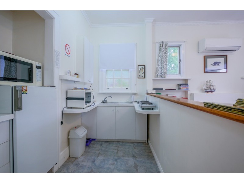 New Norfolk TAS 7140