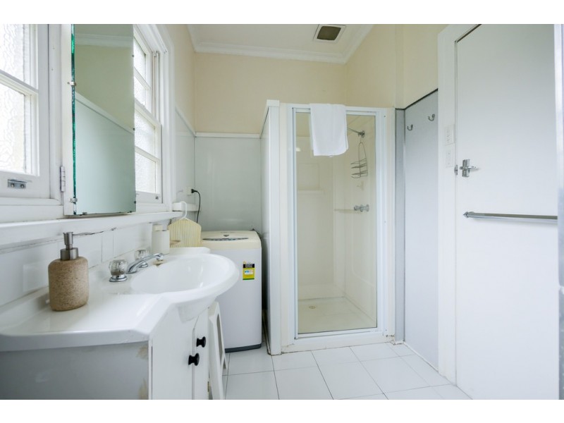 New Norfolk TAS 7140