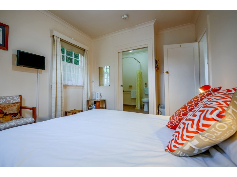 New Norfolk TAS 7140