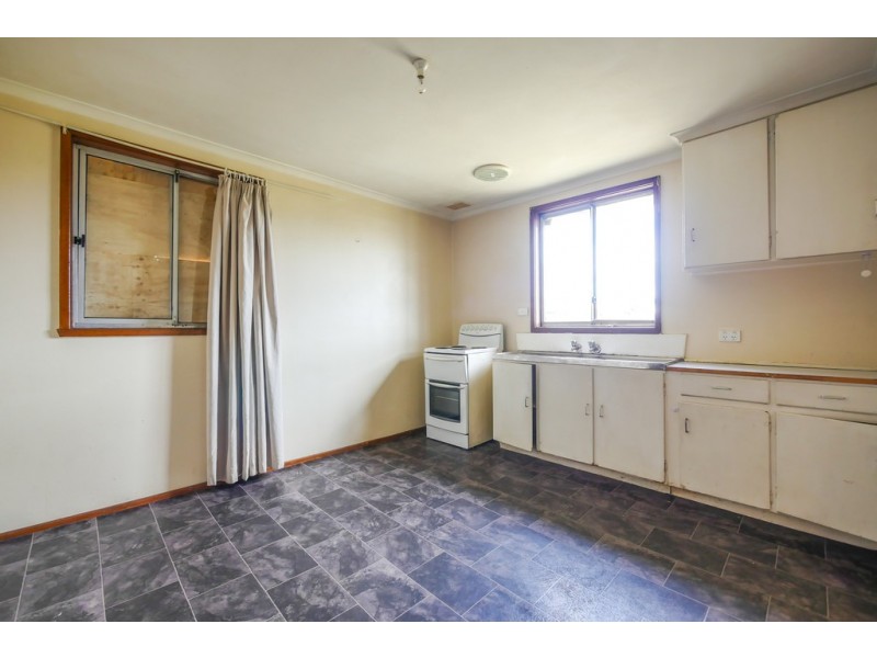 2 Saladin Circle, Clarendon Vale TAS 7019