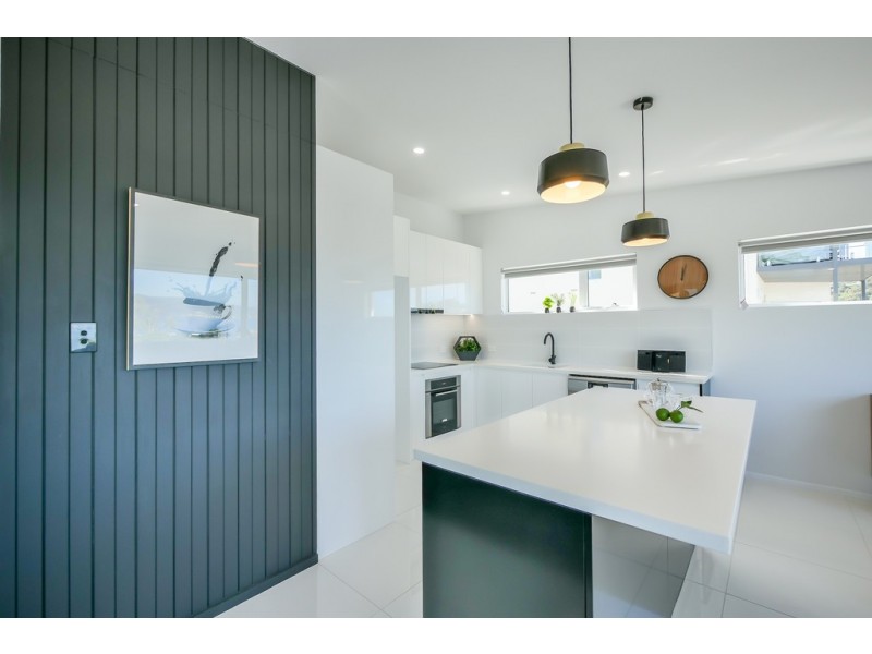 1/8 Vienne Drive, Howrah TAS 7018