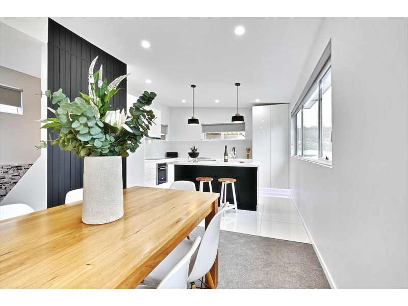 3/8 Vienne Drive, Howrah TAS 7018