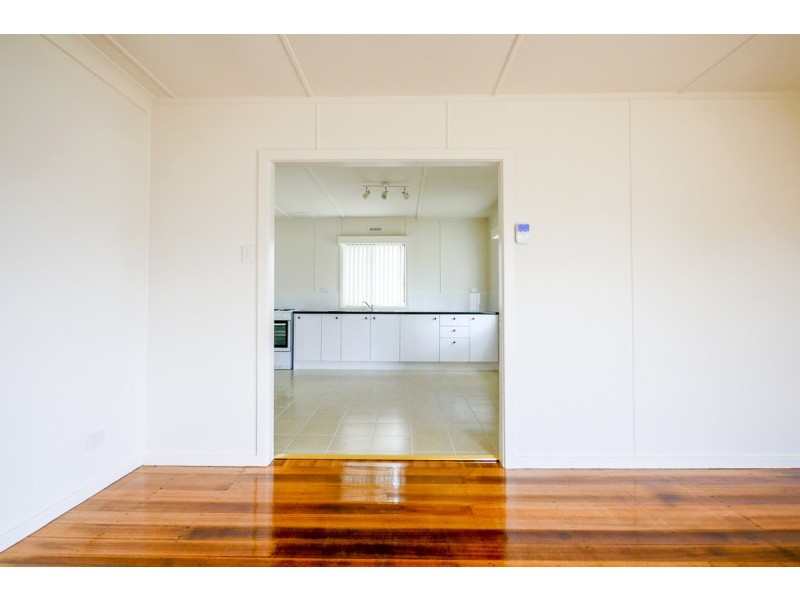 6 Curlew Parade, Claremont TAS 7011