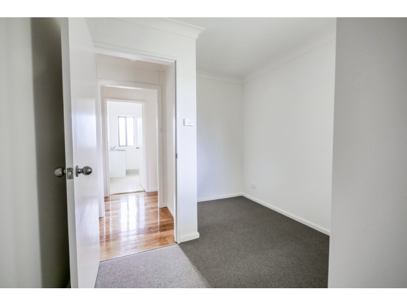 6 Curlew Parade, Claremont TAS 7011