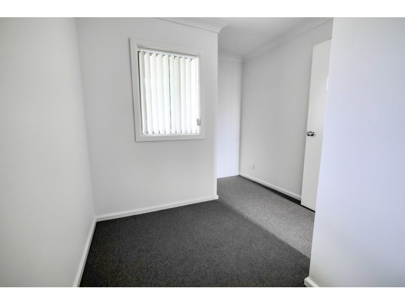 6 Curlew Parade, Claremont TAS 7011