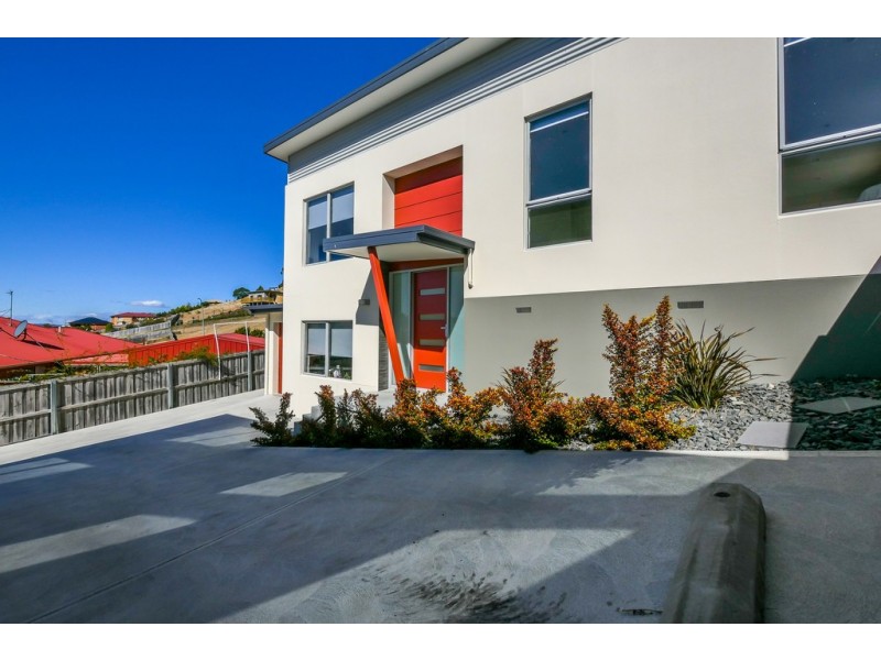 Unit 2/151 Branscombe Road, Claremont TAS 7011