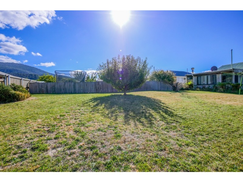 14 Norman Circle, Glenorchy TAS 7010