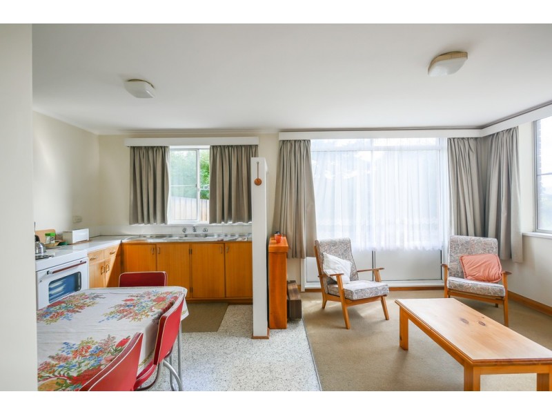 5 Mitchell Avenue, Rosetta TAS 7010